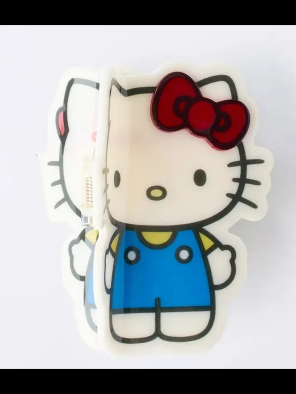 HELLO KITTY Zara x Sanrio Hello Kitty shaped clip